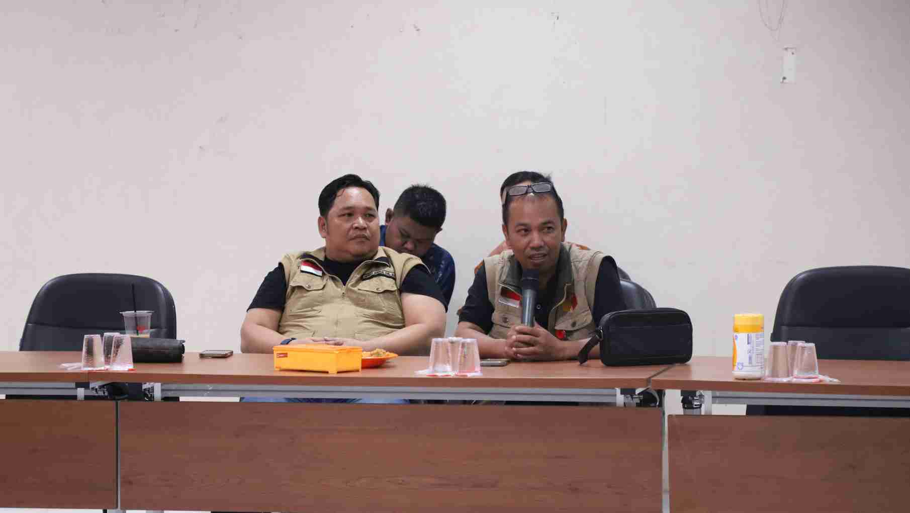 2 Pasangan Calon Pemilihan Gubernur Resmi Ditetapkan KPU, Bawaslu Kalsel Ingatkan Jaga Netralitas