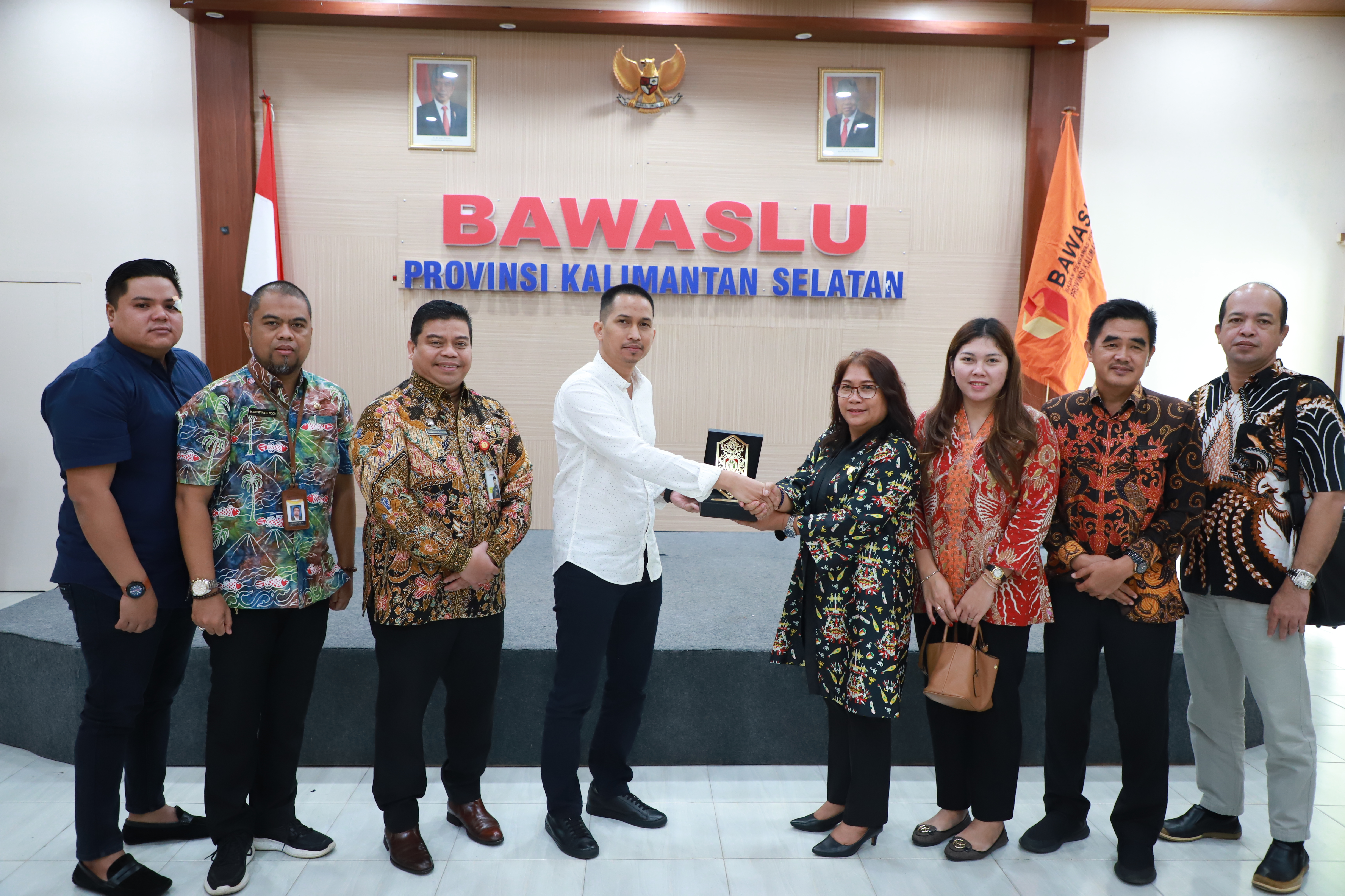 Studi Tiru Komisi I DPRD Kalteng Akui Pengelolaan Administrasi Bawaslu Kalsel