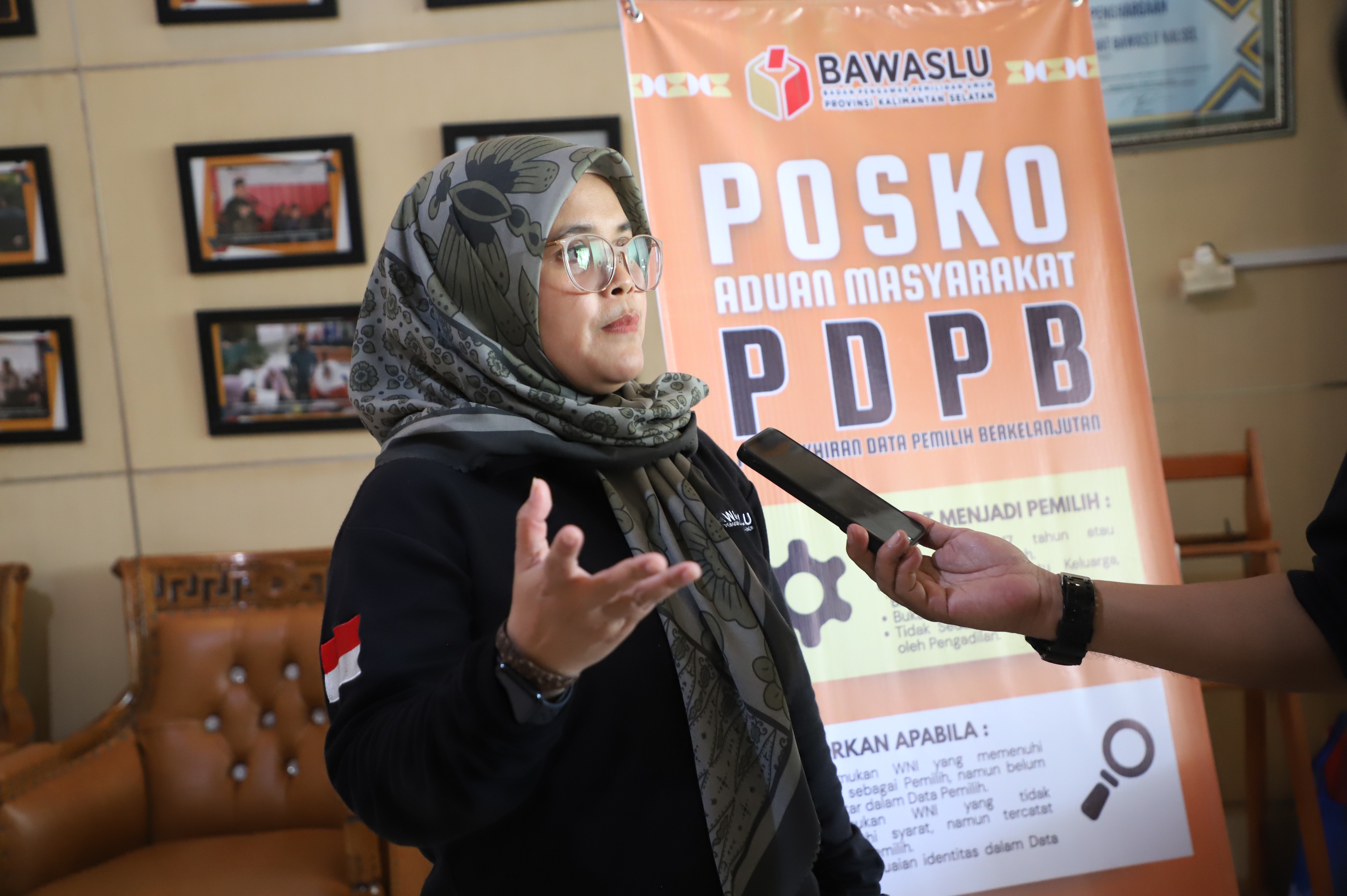 Supervisi ke Bawaslu Kalsel, Lolly Tekankan Tugas Strategis Pasca Pemilu dan Pemilihan