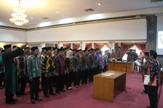 Pelantikan Panwas 2015, Ketua Bawaslu : Mental ISIS Profesional yang harus di miliki seorang Panwas