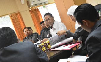 BAWASLU KALSEL GELAR RAPAT KOORDINASI PENANGANAN PELANGGARAN