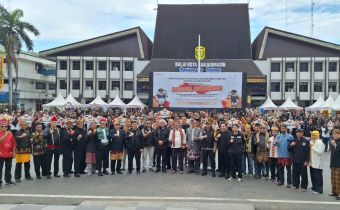 Bersama Bawaslu Kalsel , 30 Suku Bangsa FPK dan IKASBA Kalsel Deklarasikan Pilkada Damai, Tolak politisasi SARA dan Identitas.