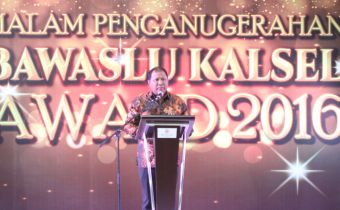 EUFORIA ACARA BAWASLU KALSEL AWARD 2016