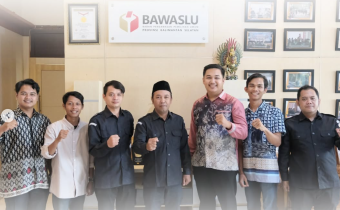 Audiensi Dengan Bawaslu Kalsel : FDM Kalsel Puji Bawaslu Mitra Terbuka, Siap Kawal Pemilu Mendatang