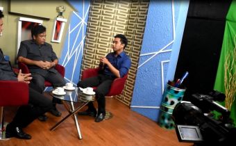 MENGAWAL PILKADA MELALUI APLIKASI HAWAS