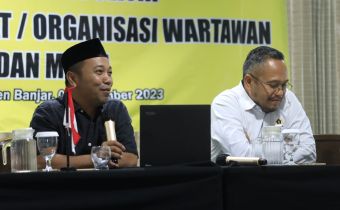 Multi Pihak dapat Berkontribusi Positif bagi Kemajuan Demokrasi