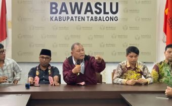 Anggota Bawaslu RI, Totok sapa jajarannya di Provinsi Kalimantan Selatan